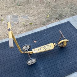Vintage Honda Scooter 
