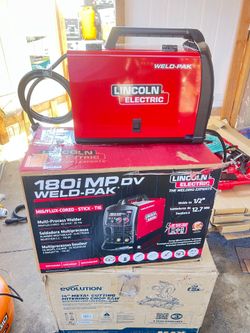 Shop Lincoln Electric
180 Amp Weld-Pak 180i Multi-Process Stick/MIG/Flux-Core/TIG, 120V or 230V Aluminum Welder with Spool Gun sold separately - K5257