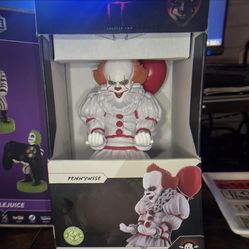 IT Halloween Horror Pennywise Controller Stand PS5 XBOX Nintendo Exquisite Gamin