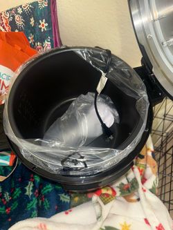 Pressure cooker