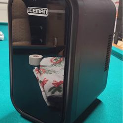 Iceman Portable Minifridge