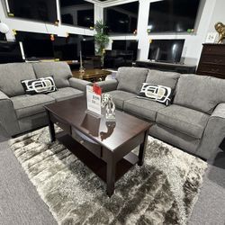 2 Pc Sofa And Loveseat 