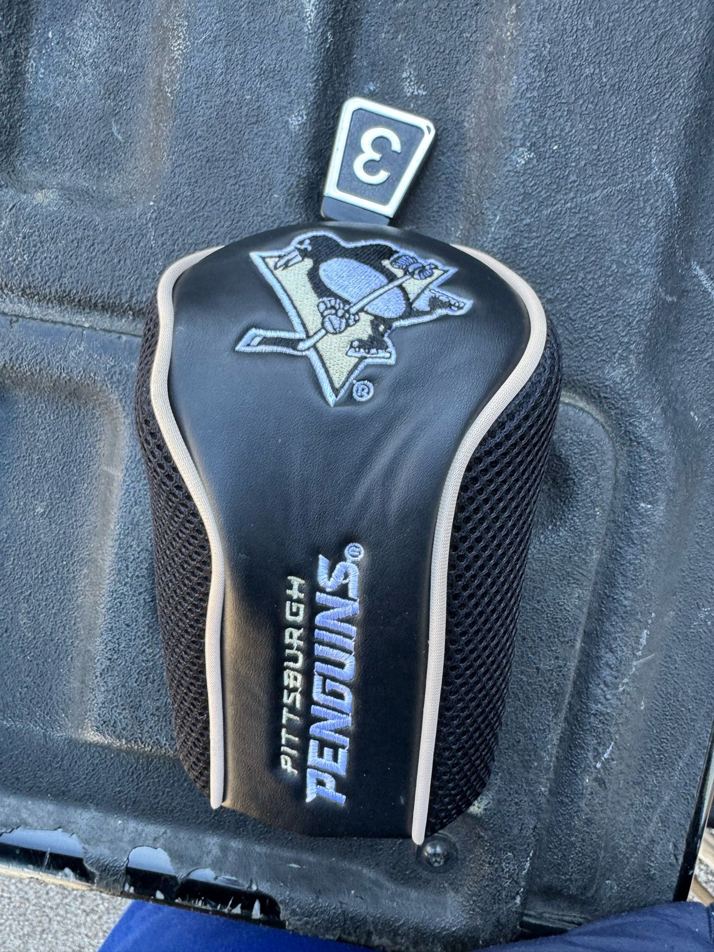  Pittsburgh Penguins golf club headcover