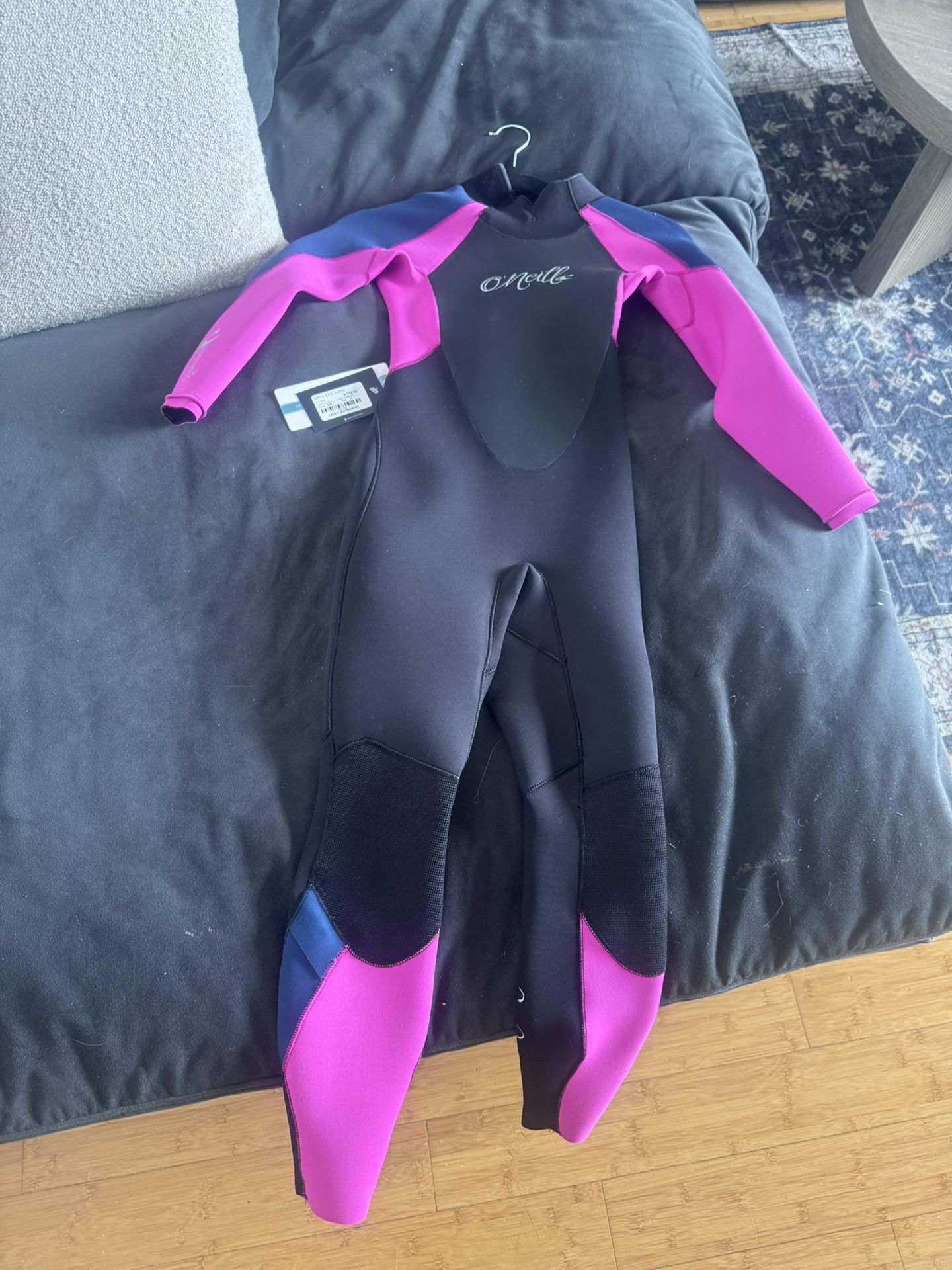 Brand New Wet Suit Kids Size 10 With Tags