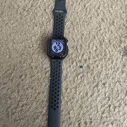 Apple Watch SE 40mm Nike 