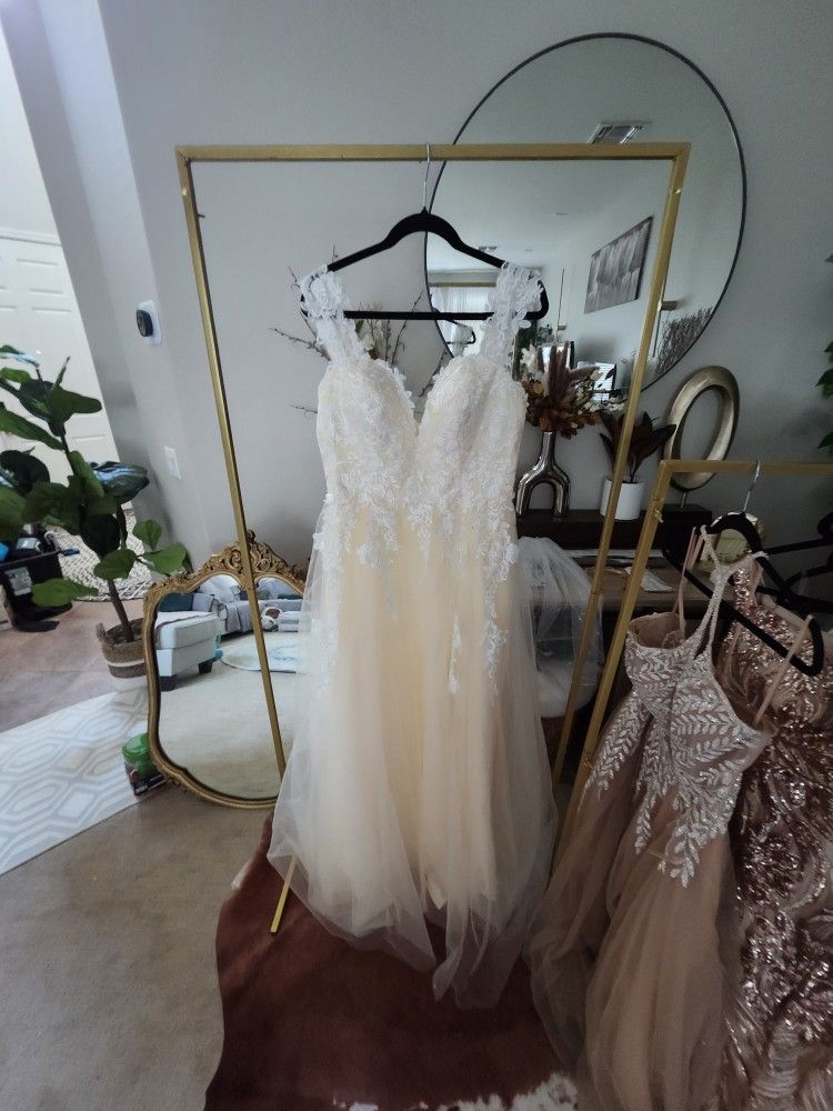 Wedding Dress XL