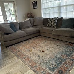 Large 2 Piece Sectional Sofa 