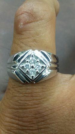 10k white gold ring .20 ct Diamonds 4.5 grams
