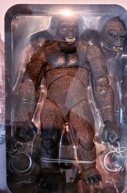 King Kong Action Figure Box NECA (won't go lower then $35)