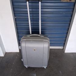 Small Luggage 
