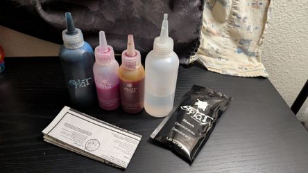 Splat Hair Dye and Bleach Kit with Instructions and Gloves