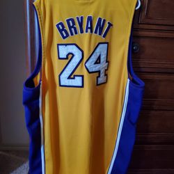 Kobe Bryant #24 Jersey  -