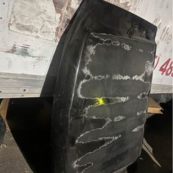 2006 Silverado HD Hood Cat Eye 
