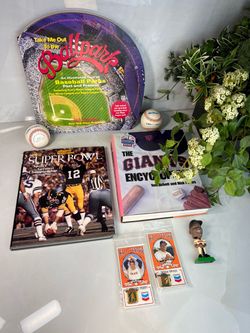 Lot GIANTS BASEBALL MEMORABILIA Gift for him Men Cave Decor Sport Book Super Bowl