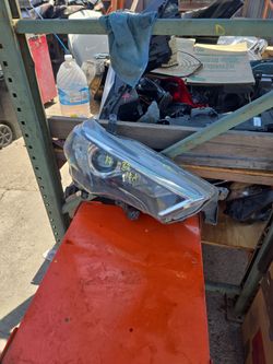 TOYOTA 4 RUNNER HEADLIGHT RIGHT PASSENGER 2015 2016 2017 2018 2019 2020 led