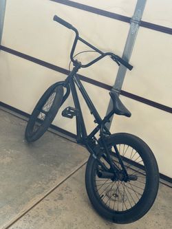 Retrospect, Sesh BMX bike w/pegs
