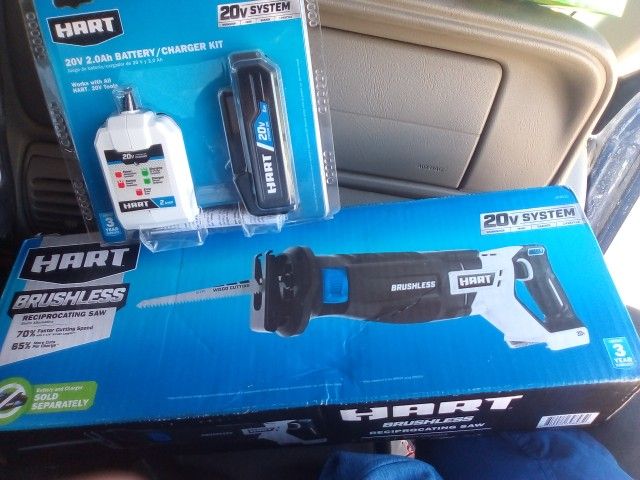 BRAND NEW HART BRUSHLESS RECIPROCATING SAW. HART 20V BATTERY