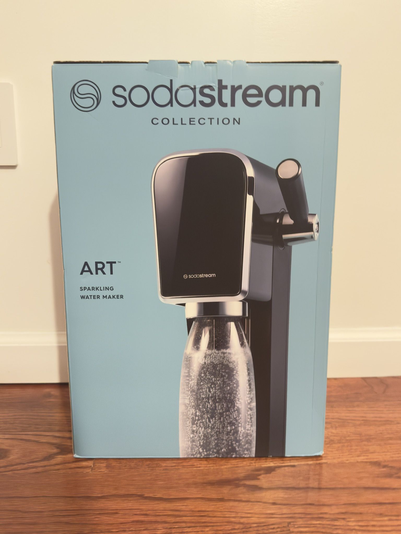 Sodastream Art Sparkling Water Maker With Co2 Cylinder & Bottle - Black