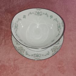 Mikasa Fine China Set