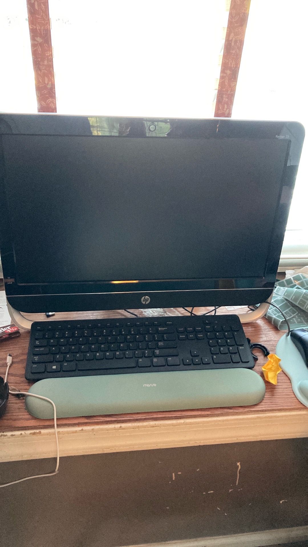 Title: HP Pavilion 23 All-in-One Desktop PC Bundle - $80