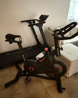 Echelon stationary Bike