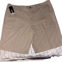 Adidas BNWT SIZE 44 Men’s Shorts