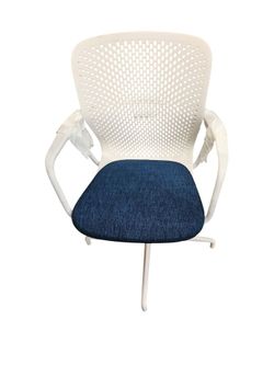 🪑 Herman Miller Keyn Side Chair