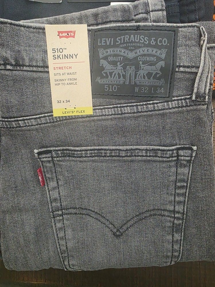 Levi's $40 EASTVALE