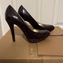 Maroon pump Heels