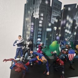 Action Figures 