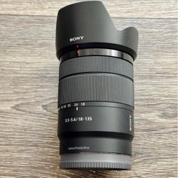 Sony E 18–135mm f/3.5–5.6 OSS Lens for Sony E Mount