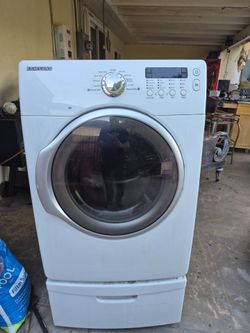 Samsung Front-Load Dryer – Excellent Condition!
