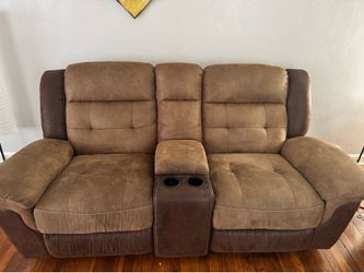 Moving sale