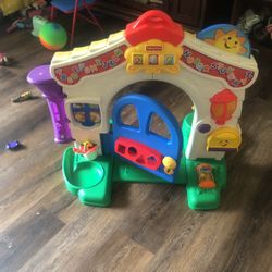 Kids Door Way Toy Makes Sound An Leaning Area