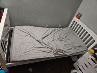 Free twin bed