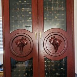 Vinotemp Large 440 Bottle Cabinet