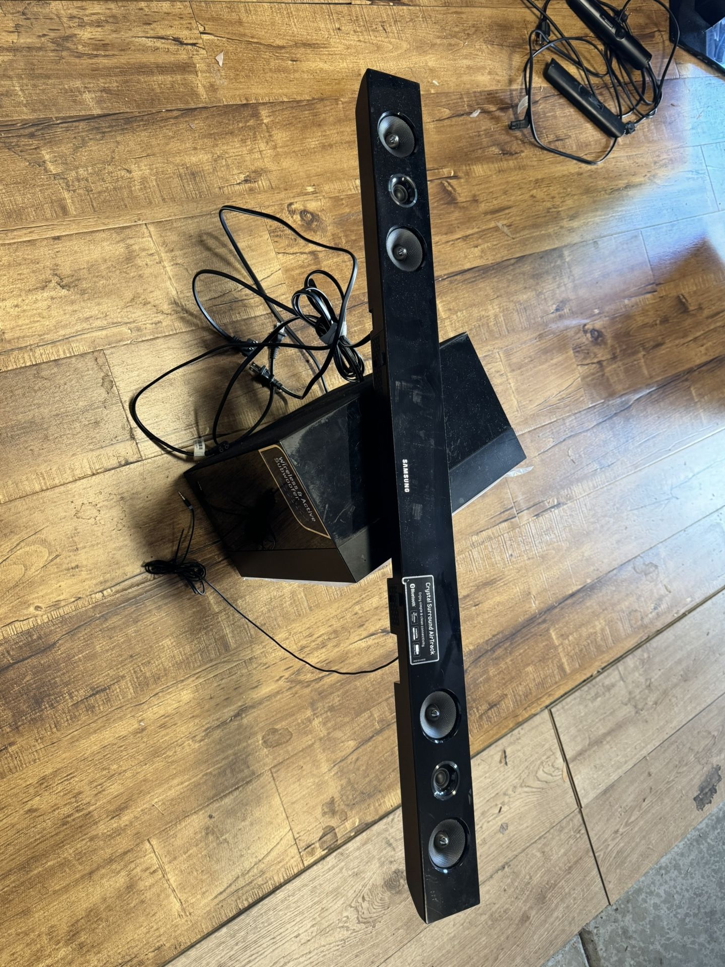 Samsung Sound Bar With Subwoofer