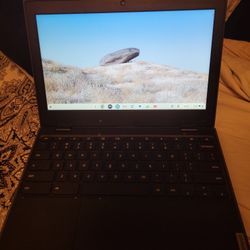 Mini Lenova 2003 Laptop