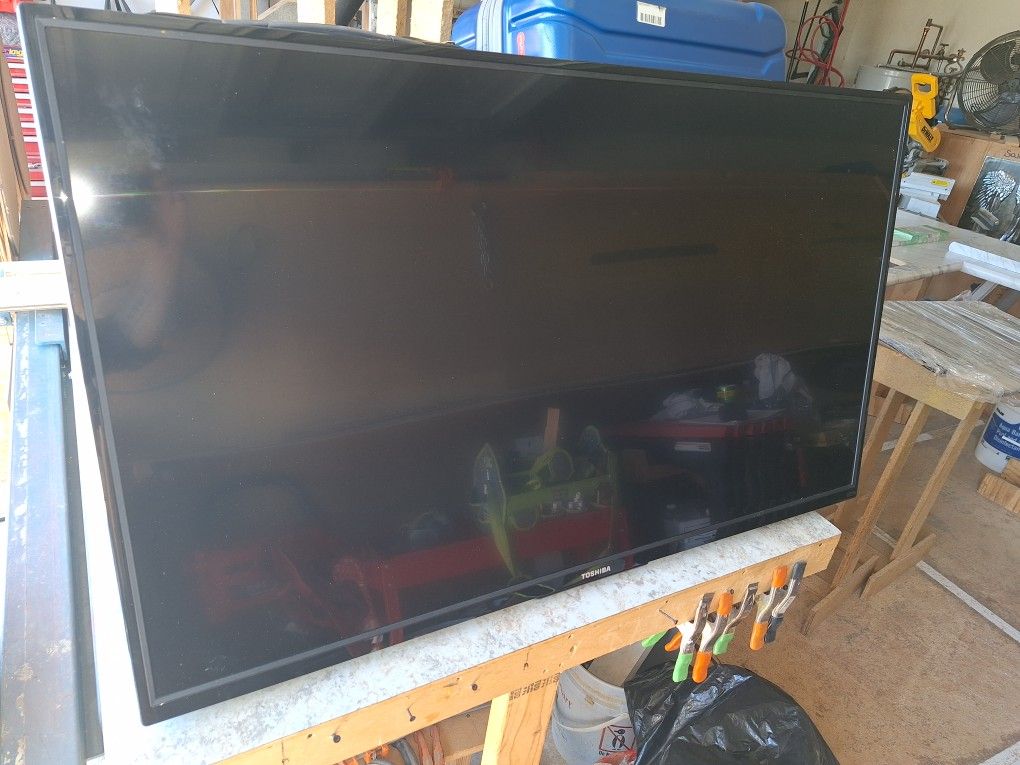 45" Toshiba 4k TV With A Wall Mount