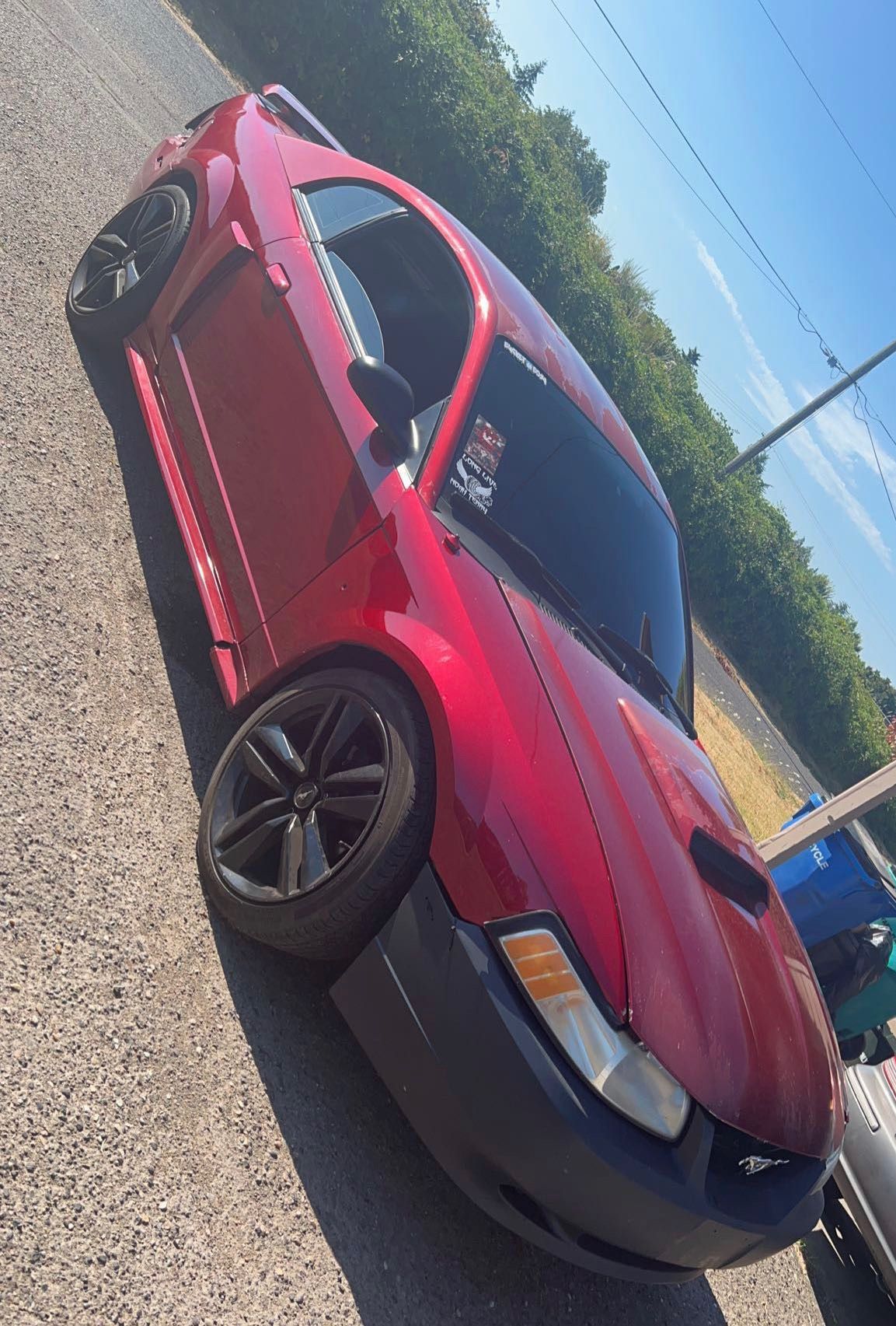 2004 Ford Mustang