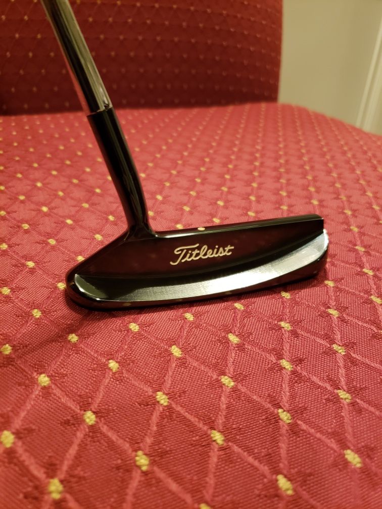 Titleist Scotty Cameron Coronado putter