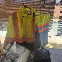 XL CERTIFIED HOMES WORKWEAR PANTS INCLUDED