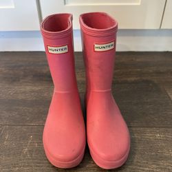 Hunter girls pink rain boots Size 12