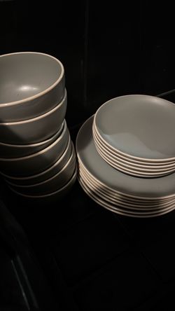 Grey Dinnerware Set