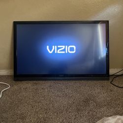 40 Inch Vizio Tv Not Smart Tv Need Gone Asap Only For 100