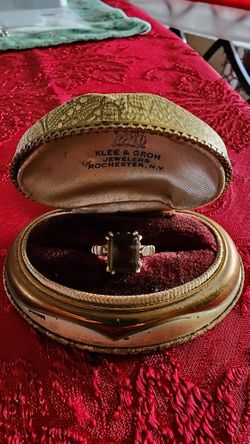 Mid Century Real 14K Gold Ring