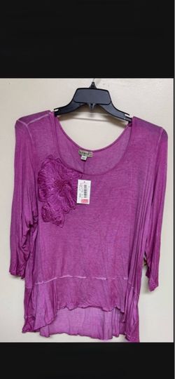 CA. ONE WORLD. 2X. NOT WORN. WITH TAGS.
