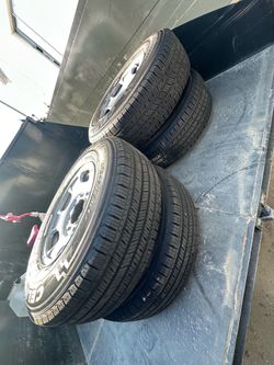 245/75r17 new tires