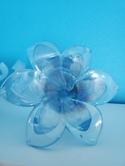 3 Glass Flowers