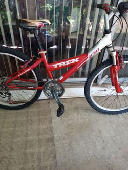 TREK 230 Mountaintrack bike